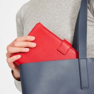 Everlane Traveler Wallet in Red